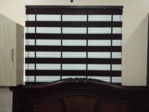 Blinds 180 sqrf all tape blinds